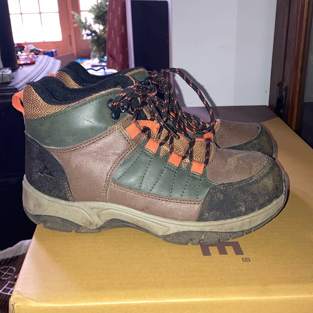 Ozark Trail hiking boots